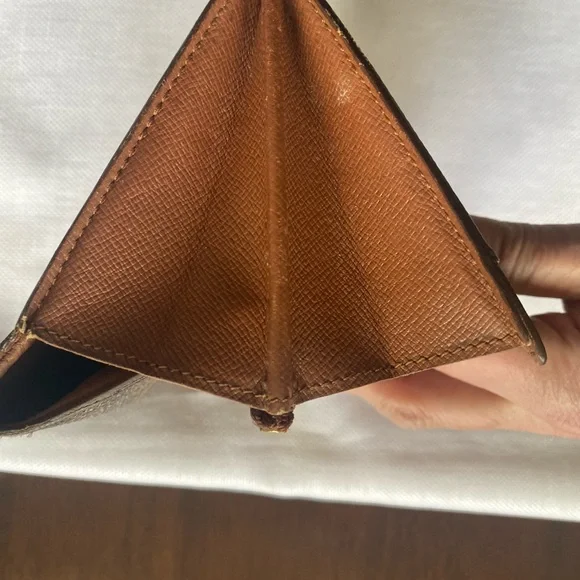 Louis Vuitton Sarah monogram wallet - Picture 11 of 15